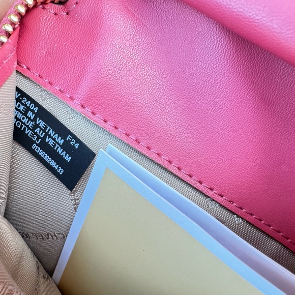 Michael Kors Jet Set Travel Multifunction Large Phone Wallet MK Light Berry - Picture 10 of 13